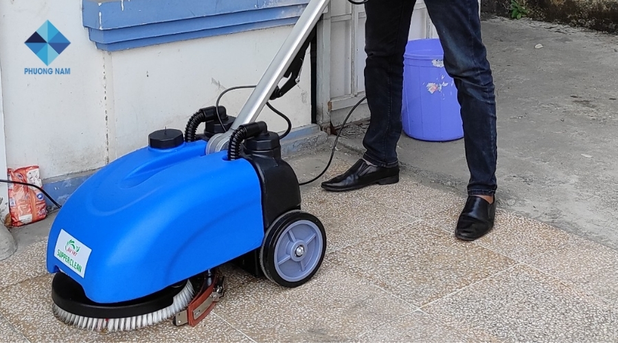 Công suất máy chà sàn công nghiệp 1