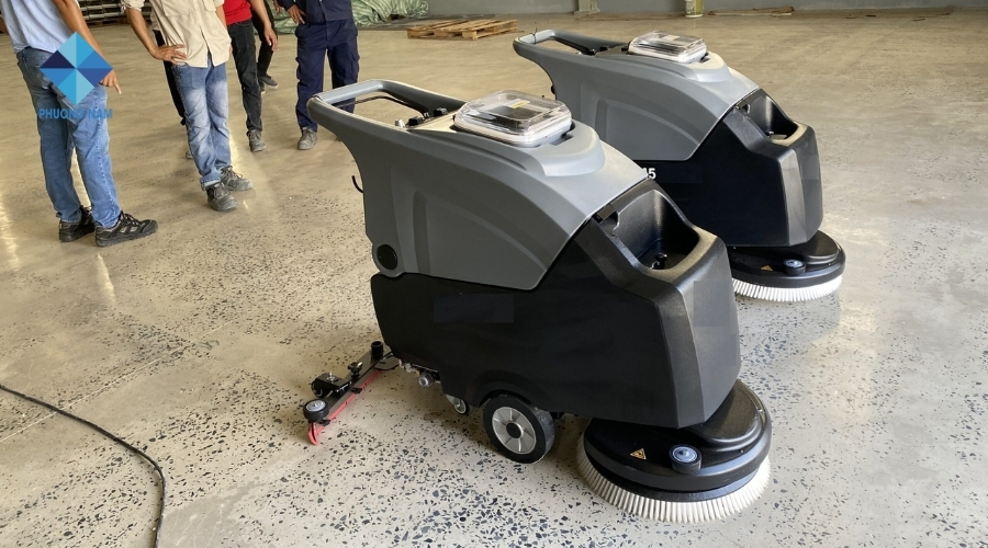 Ưu và nhược điểm của máy chà sàn liên hợp