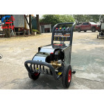 Máy rửa xe cao áp Lucky 2600PSI 1 pha tự ngắt