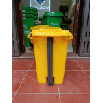 Thùng rác nhựa 60L đạp chân màu vàng Paloca HTN60DC-Y