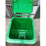 Thùng rác nhựa HPDE 120L đạp chân màu xanh Paloca HTN120DC-G1