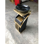 Thùng rác sảnh vàng có gạt tàn thủy tinh HTIZA02