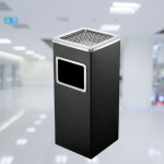 Thùng rác sơn đen vuông có gạt tàn HTS50-GT