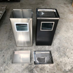 Thùng rác sơn đen chữ nhật có gạt tàn HTS-GT-31