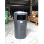 Thùng rác phun sơn đen tròn có gạt tàn Ø38 HTS-94