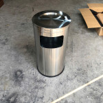 Thùng rác inox tròn có gạt tàn Ø38 HTI-94