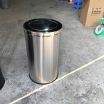 Thùng rác inox tròn nắp lật Ø38 inox 304 HTI38-B304
