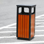 Thùng rác nan nhựa vuông có gạt tàn HTSOD-36T