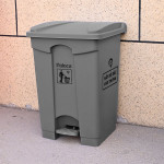 Thùng rác nhựa đạp chân 45L màu ghi HTN07331