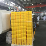 Thùng rác nhựa đạp chân 45L màu vàng HTN07332