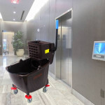 Xe vắt nước lau nhà 1 xô 32L màu caffe HT08081