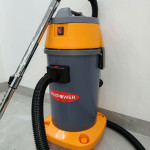 Máy hút bụi công nghiệp MaxPower MP-30L (thùng nhựa)