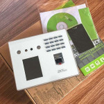 Máy chấm công vân tay và khuôn mặt ZKTeco MB40VL